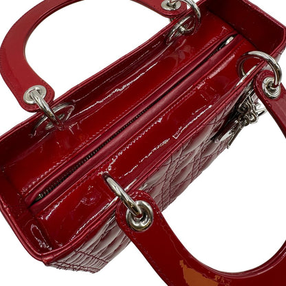  Borsa Lady Dior realizzata in pelle rossa vernis , di lusso, originale, ottime condizioni, usata 