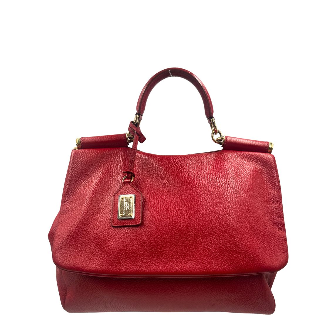 front  Borsa D&G in pelle trapuntata rossa e hardware dorato, indossabile a mano oppure a spalla, di lusso, originale, buone condizioni, usata 