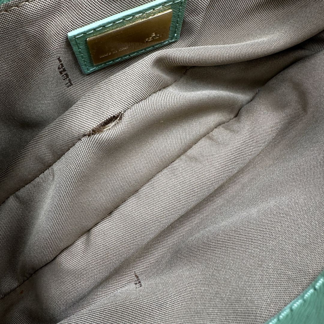 Borsa a spalla Fendi verde