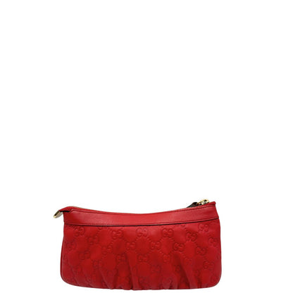  Pochette Gucci in pelle rossa con trama Guccissima, da poratre a mano. Originale, usata, di lusso, in ottime condizioni.