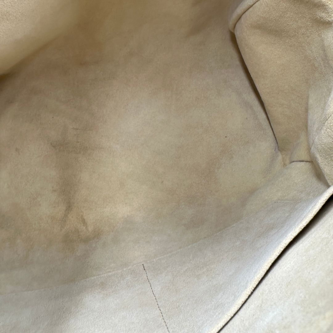 interno  Borsa LV in canvas monogrammato marrone e hardware dorato, nella versione MM, di lusso, originale, ottime condizioni, usata 