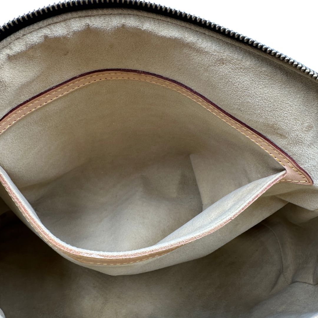 interno  Borsa LV in canvas monogrammato marrone e hardware dorato, nella versione MM, di lusso, originale, ottime condizioni, usata 