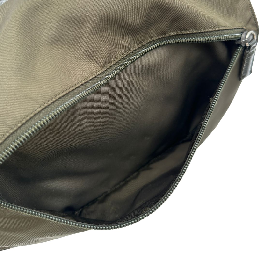 Cartella Prada nylon verde