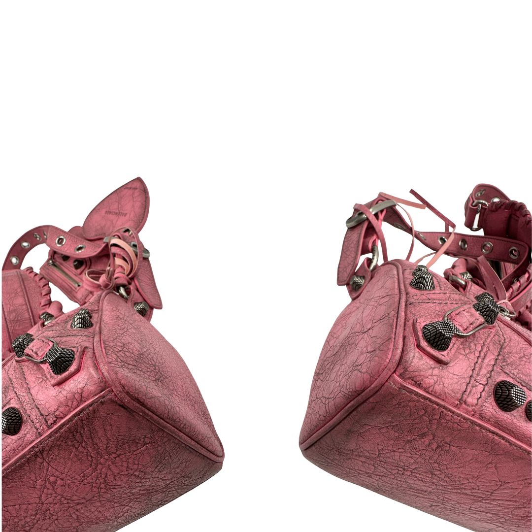 angoli Borsa Balenciaga in pelle Arena rosa con hardware argentato, di lusso, originale, ottime condizioni, usata 