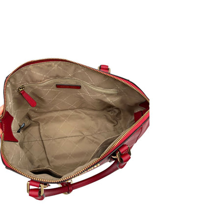 Interno, Borsa MK in pelle saffiano rossa con hardware dorato. Indossabile a mano oppure a tracolla. Originale, usata, di lusso, in ottime condizioni.