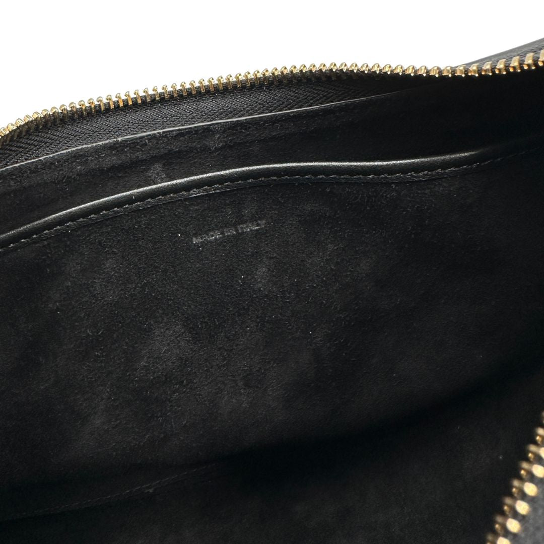 interno Borsa Celine Ava Triomphe nella misura media, dalla silhouette a mezza luna, caratterizzata da una firma Triomphe iconica espressione della renaissance Celine, di lusso, originale, eccellenti condizioni 