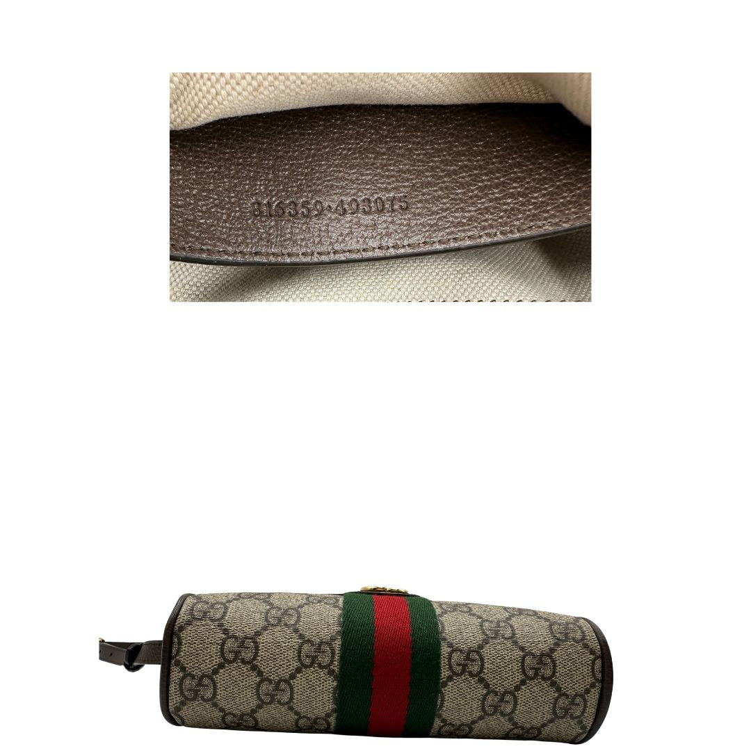 Base e codice, Borsa Gucci in canvas GG Supreme con l'iconica striscia Web verde e rossa, munita di un manico singolo e una tracolla regolabile e amovibile. Originale, usata, di lussi, in condizioni eccellenti.