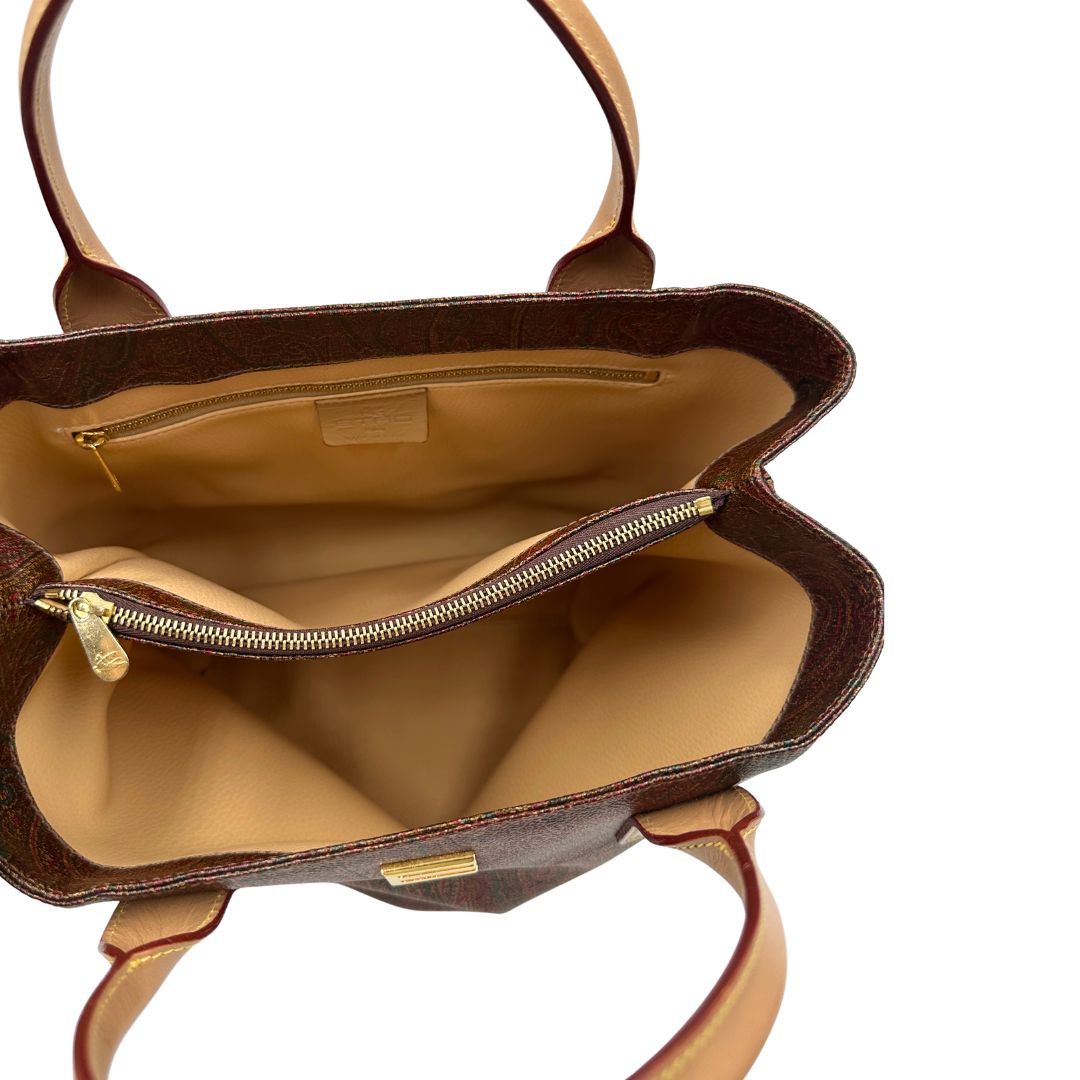 interno Borsa Etro in canvas trama Paisley multicolore e finiture in pelle, di lusso, originale, ottime condizioni, usata 
