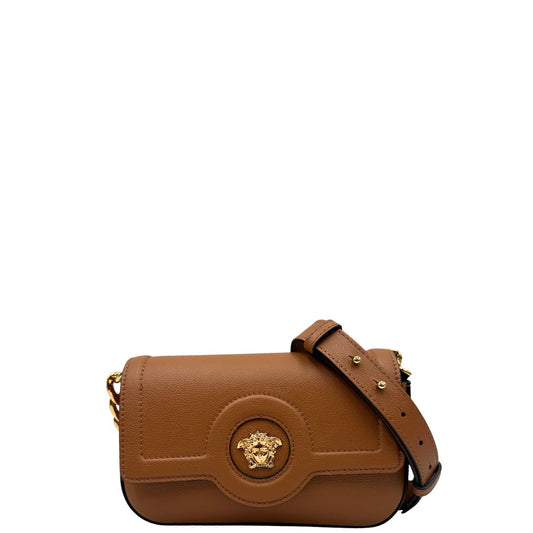 front  Borsa Versace in pelle martellata color cammello e hardware dorato, di lusso, originale, eccellenti condizioni, usata 