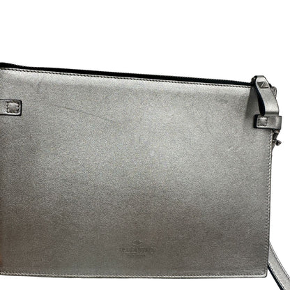 Pochette Valentino Garavani argentata