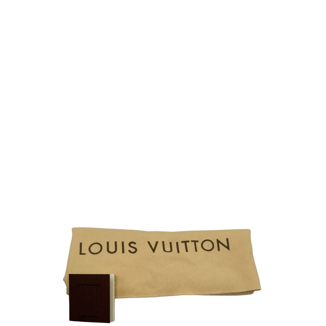 dustbag della  Borsa Louis Vuitton in pelle vernis bordeaux monogram e hardware dorato, di lusso, originale, ottime condizioni, usata. 