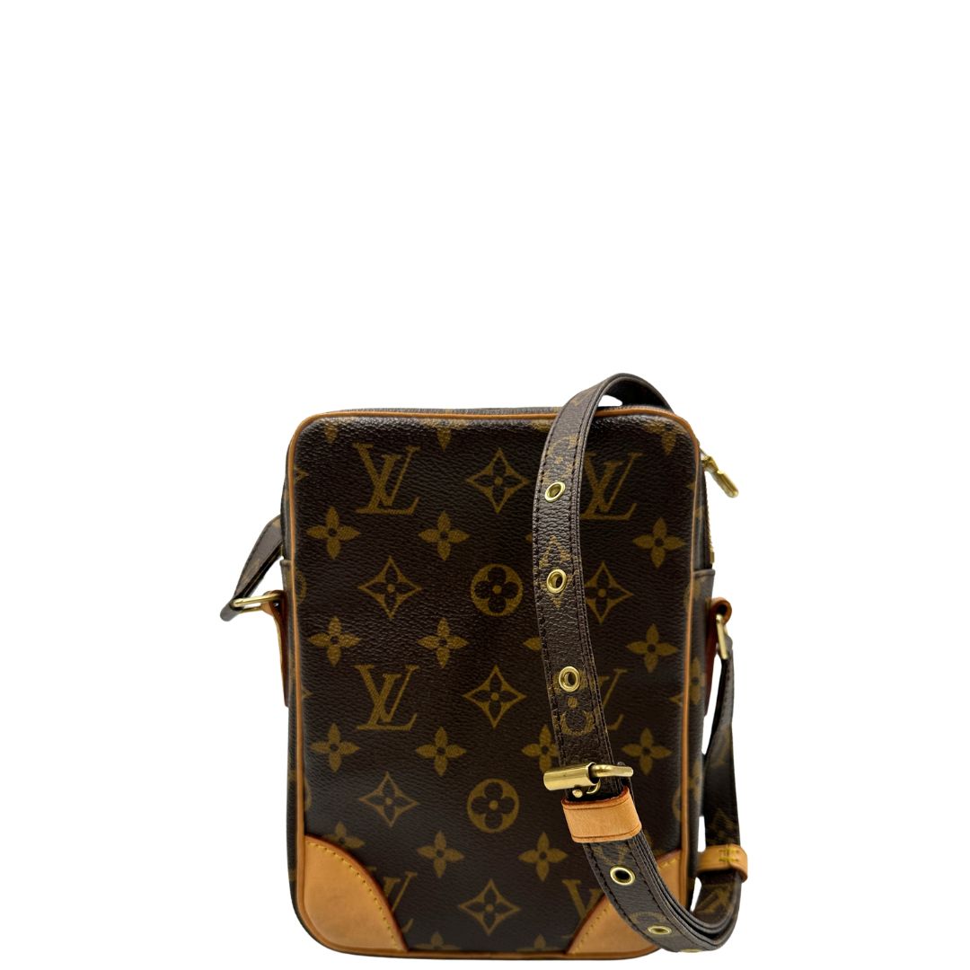 retro Borsa Louis Vuitton in canvas marrone monogram, munita di una tracolla regolabile 