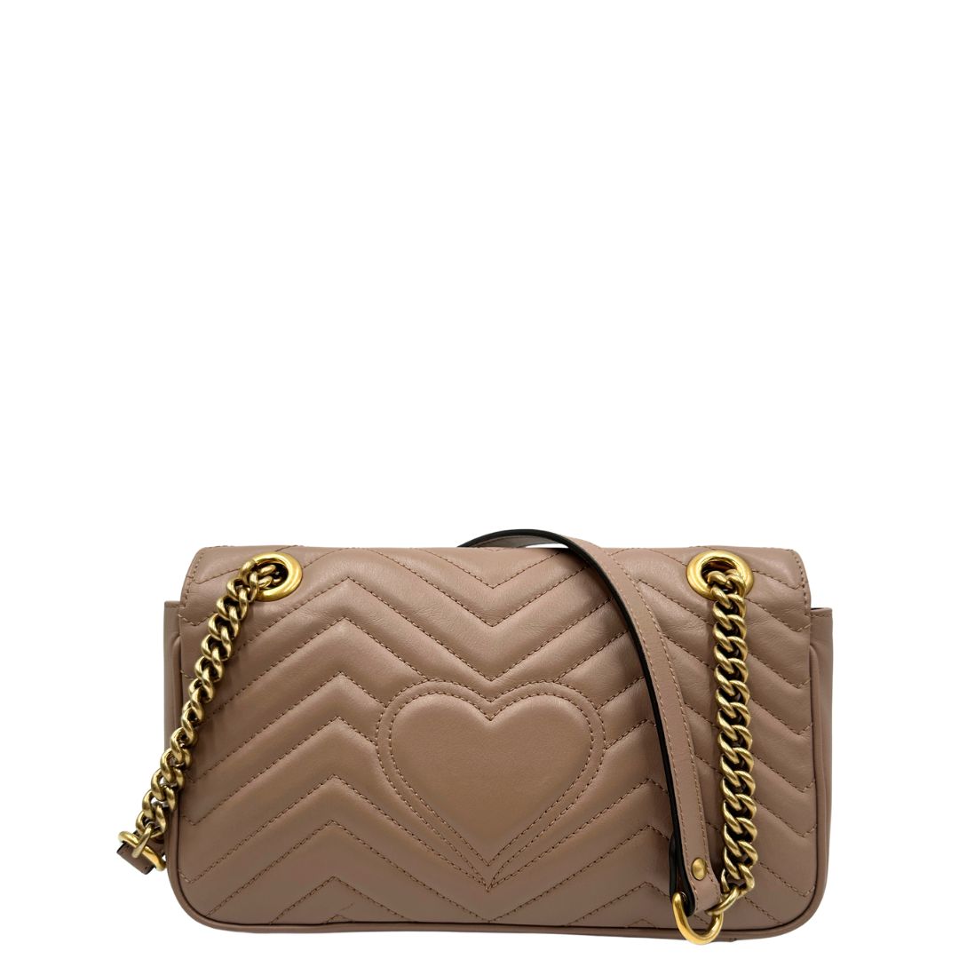 retro  Borsa Gucci Marmont in pelle trapuntata color nude  .
