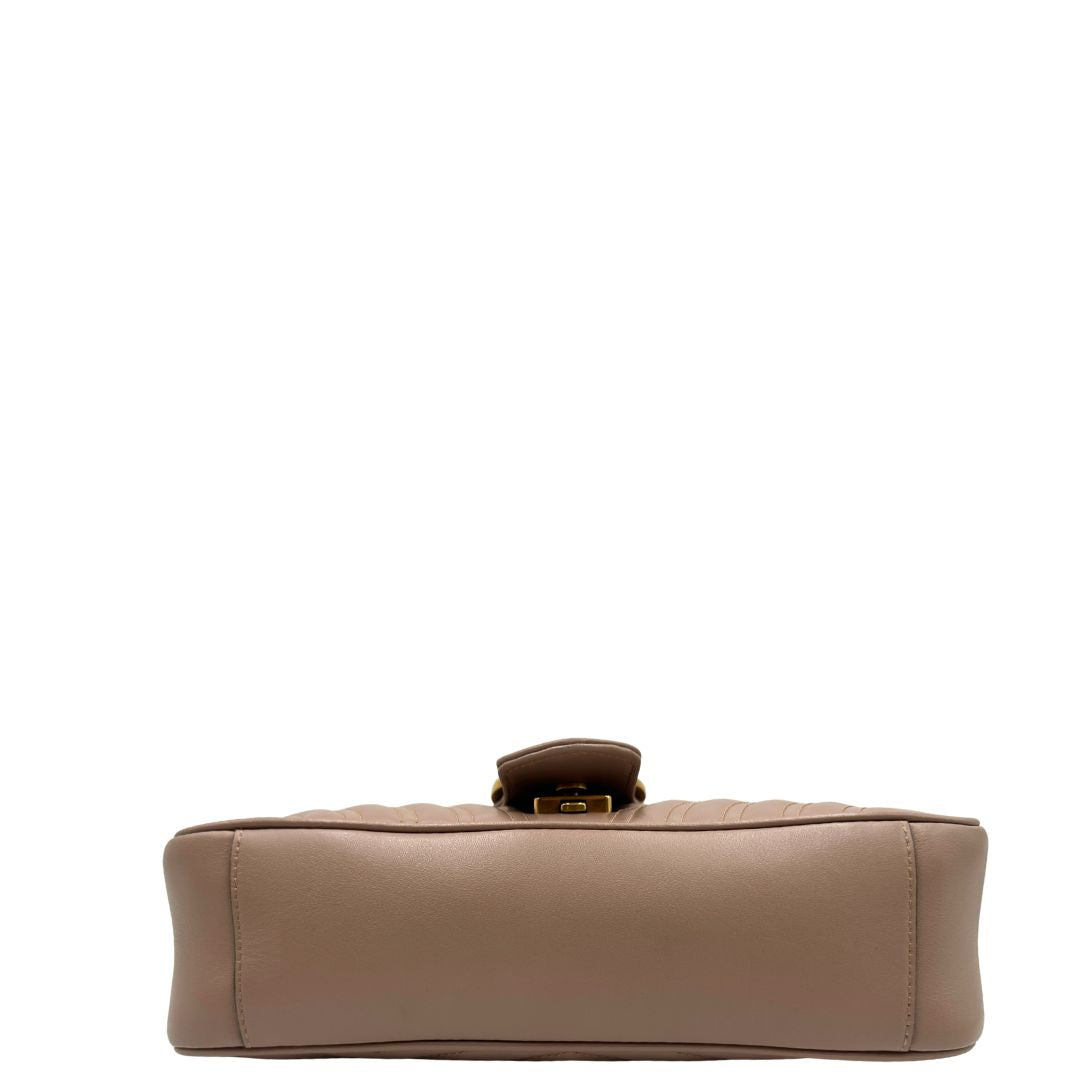 base  Borsa Gucci Marmont in pelle trapuntata color nude  