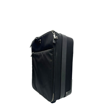 latoTrolley Prada realizzato nel caratteristico nylon nero , di lusso, originale, eccellenti condizioni, usato