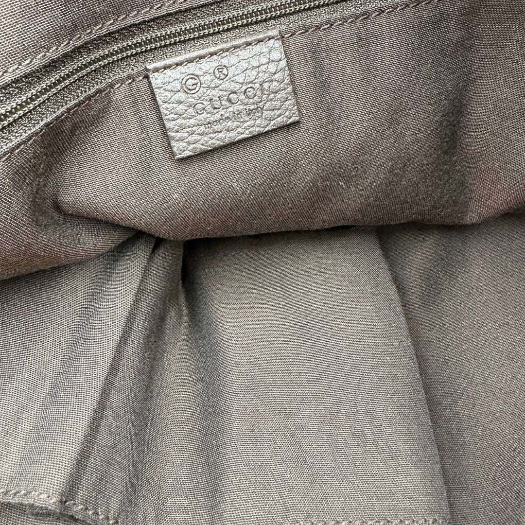 interno Borsa Gucci Tote Crystal in tela cerata lucida GG  