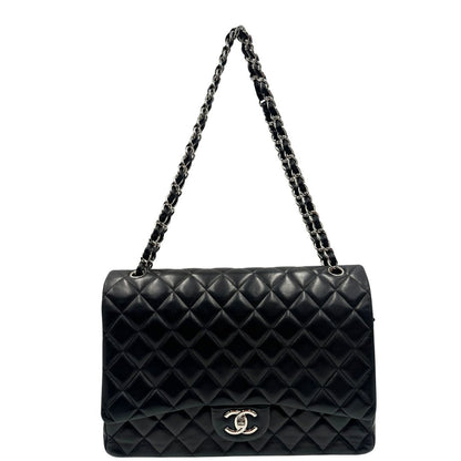 front Borsa Chanel linea Timeless, in pelle nera trapuntata con motivo matelassé, di lusso, originale, ottime condizioni, usata 