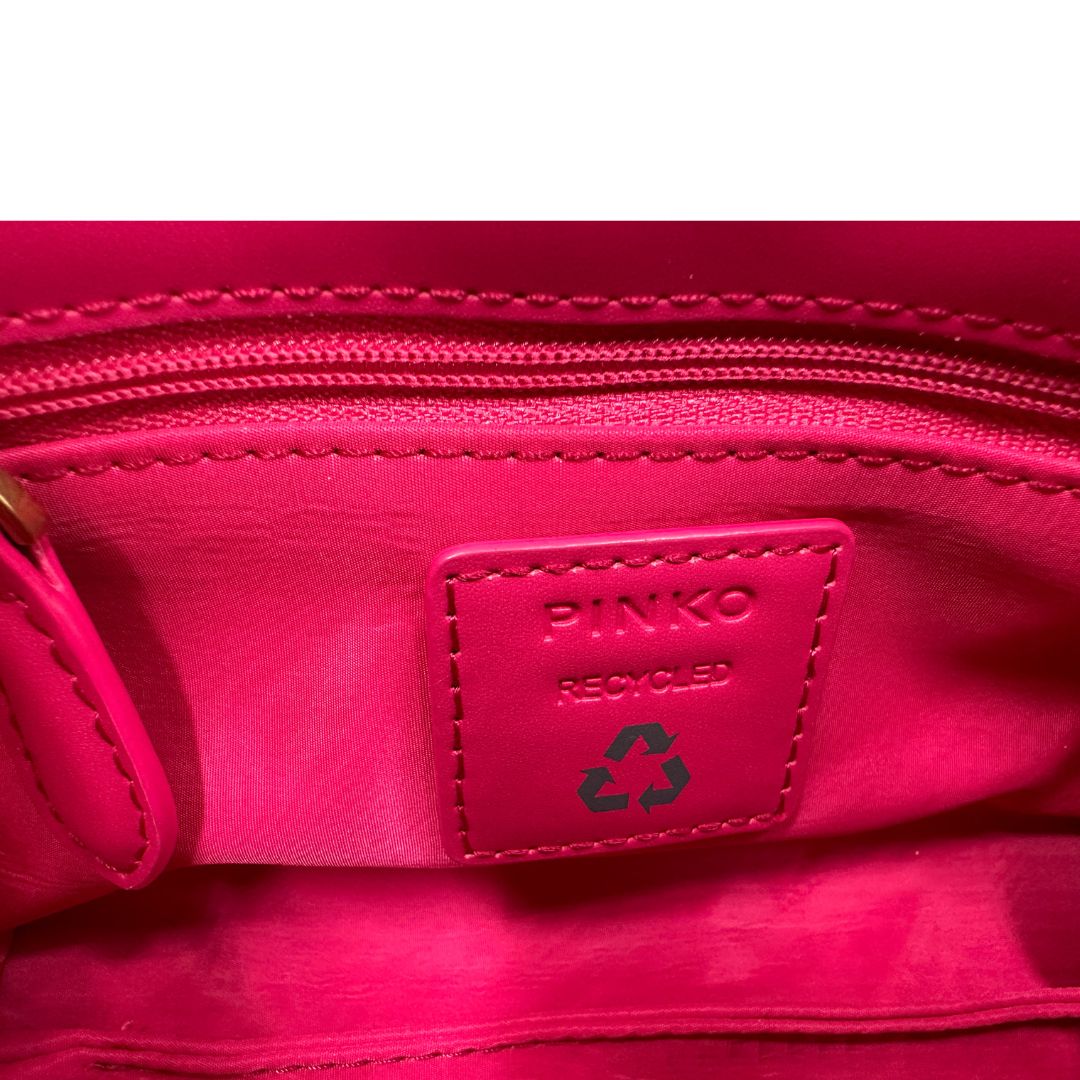 interno Borsa Pinko in tessuto riciclato fucsia con hardware dorato, di lusso, originale, eccellenti condizioni, usata 