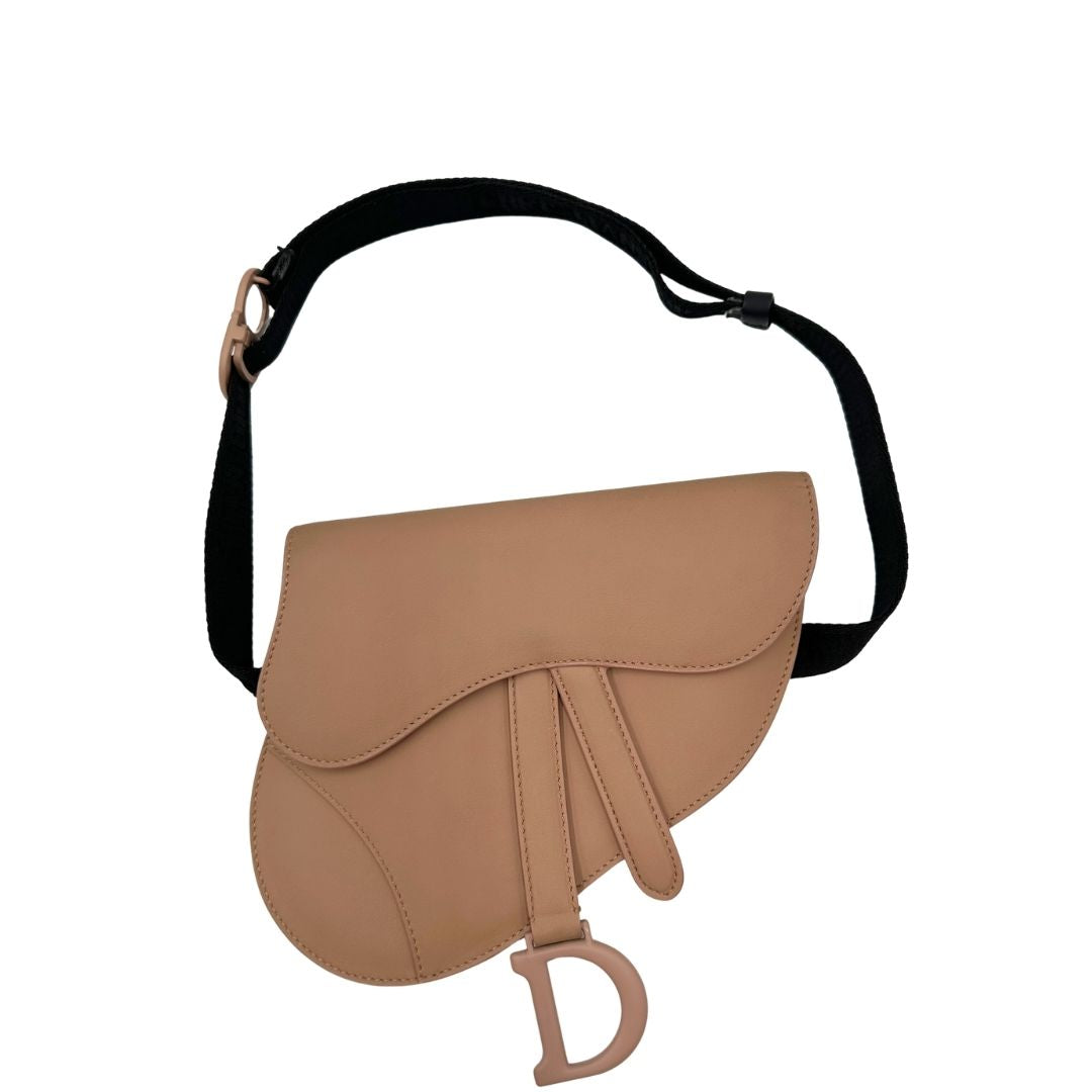 front Marsupio Saddle Dior in pelle di vitello color cipria, di lusso, originale, ottime condizioni, usato 