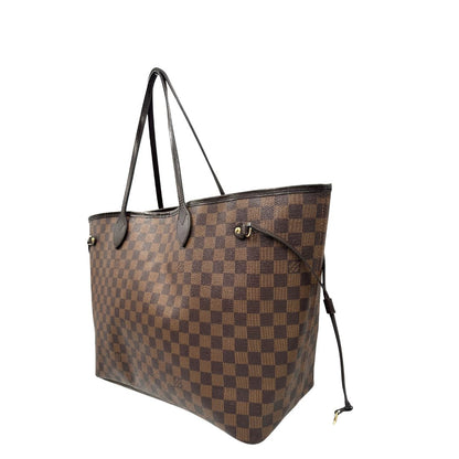 Lato,  Borsa Louis Vuitton Neverfull GM in canvas Damier Ébène con finiture in pelle marroni testa di moro e parti metalliche dorate; munita di doppi manici, indossabile a spalla. Originale usata, di lusso, in ottime condizioni.