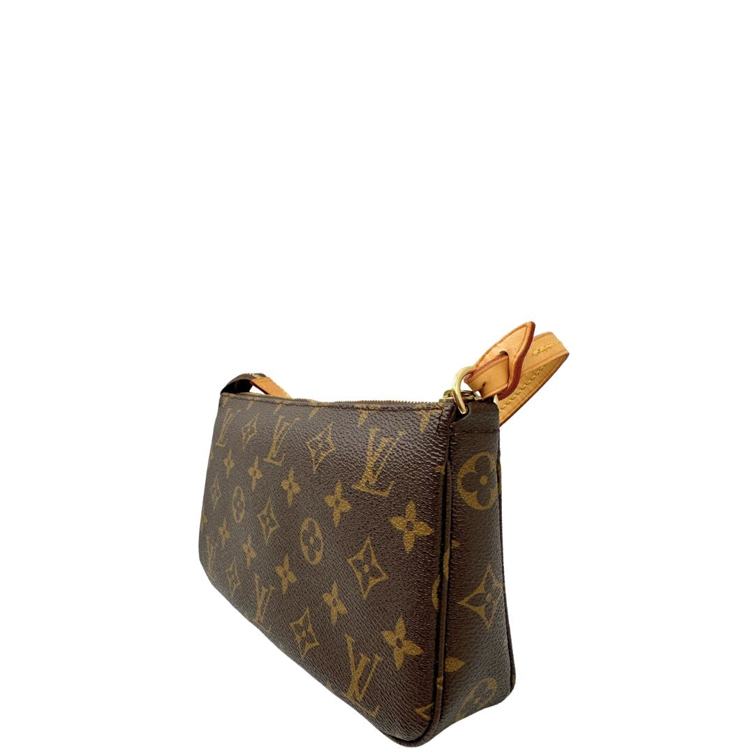 Lato, Pochette Accessoires LV in canvas marrone monogram. Originale, usata, di lusso, in ottime condizioni.