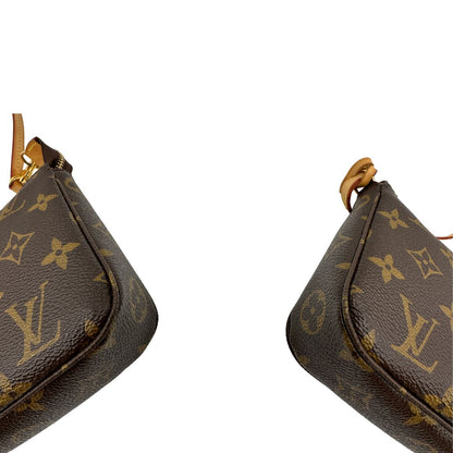 Angoli, Pochette Accessoires LV in canvas marrone monogram. Originale, usata, di lusso, in ottime condizioni.
