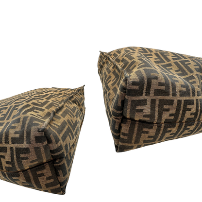 Angoli, Sac Plat Fendi color tabacco trama Zucca in tessuto e finiture in pelle marrone. Originale, usata, di lusso, in ottime condizioni.