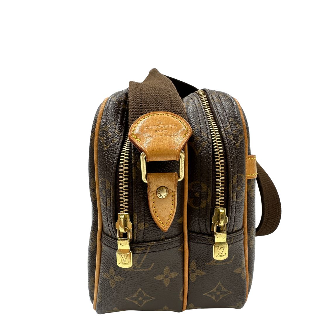 Reporter PM Louis Vuitton