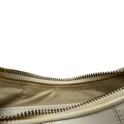 Hobo Pinko Half Moon Simply