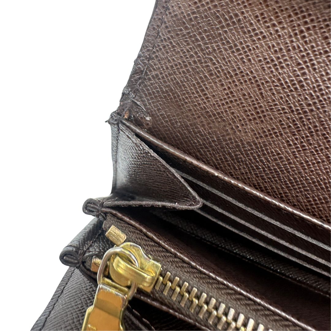 Portafoglio Louis Vuitton Damier Ébène personalizzato