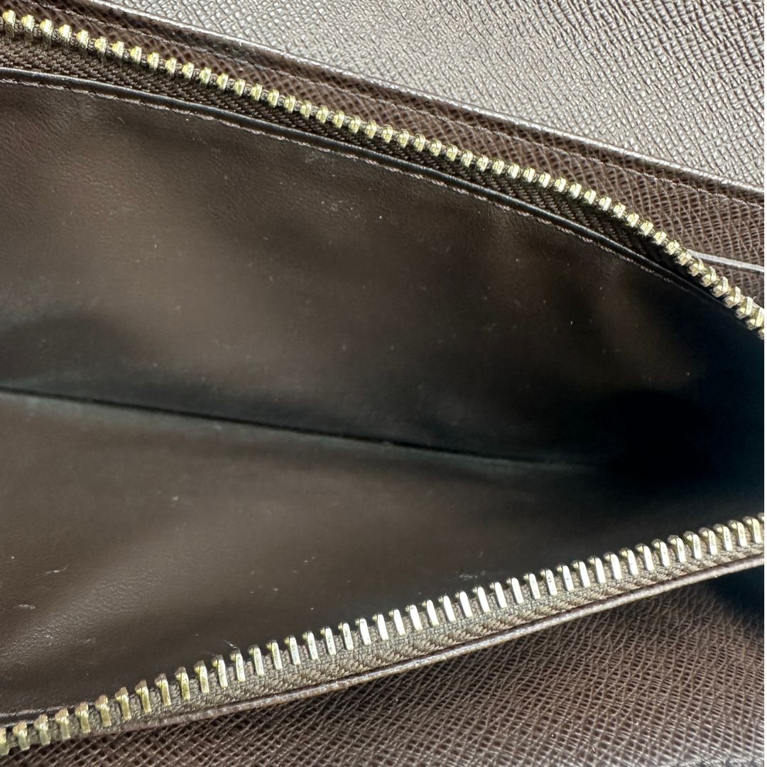 Portafoglio Louis Vuitton Damier Ébène personalizzato