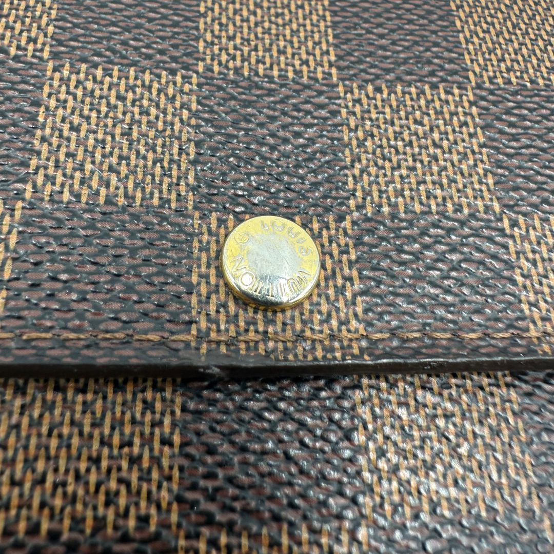 Portafoglio Louis Vuitton Damier Ébène personalizzato