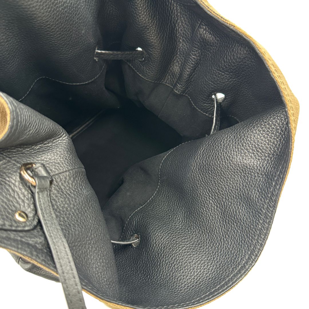 Secchiello Burberry Ashby