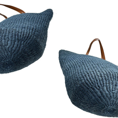 angoli  Borsa Saint Laurent realizzata in rafia blu 