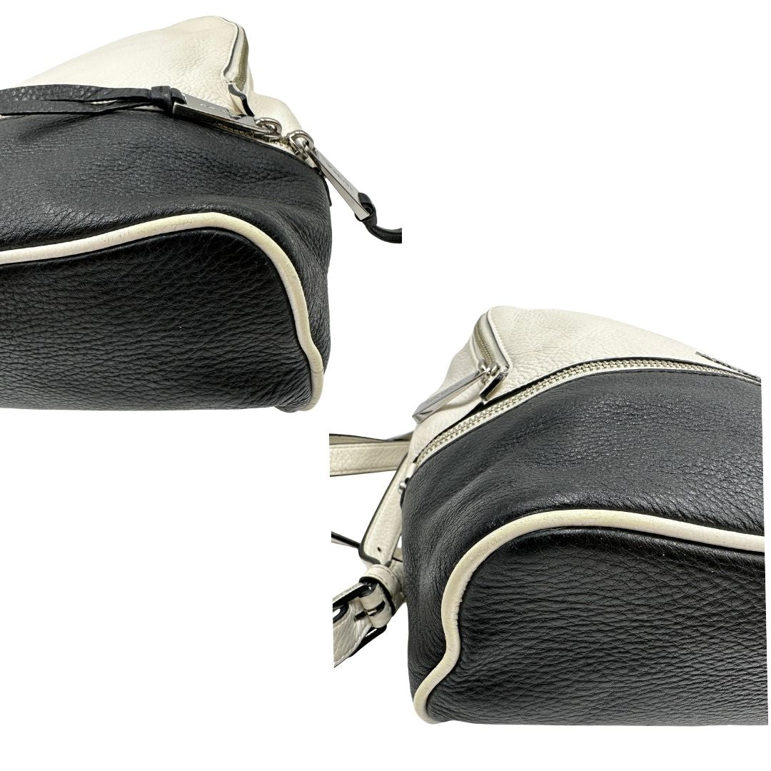 angoli Zaino Michael Kors in pelle bianca e nera