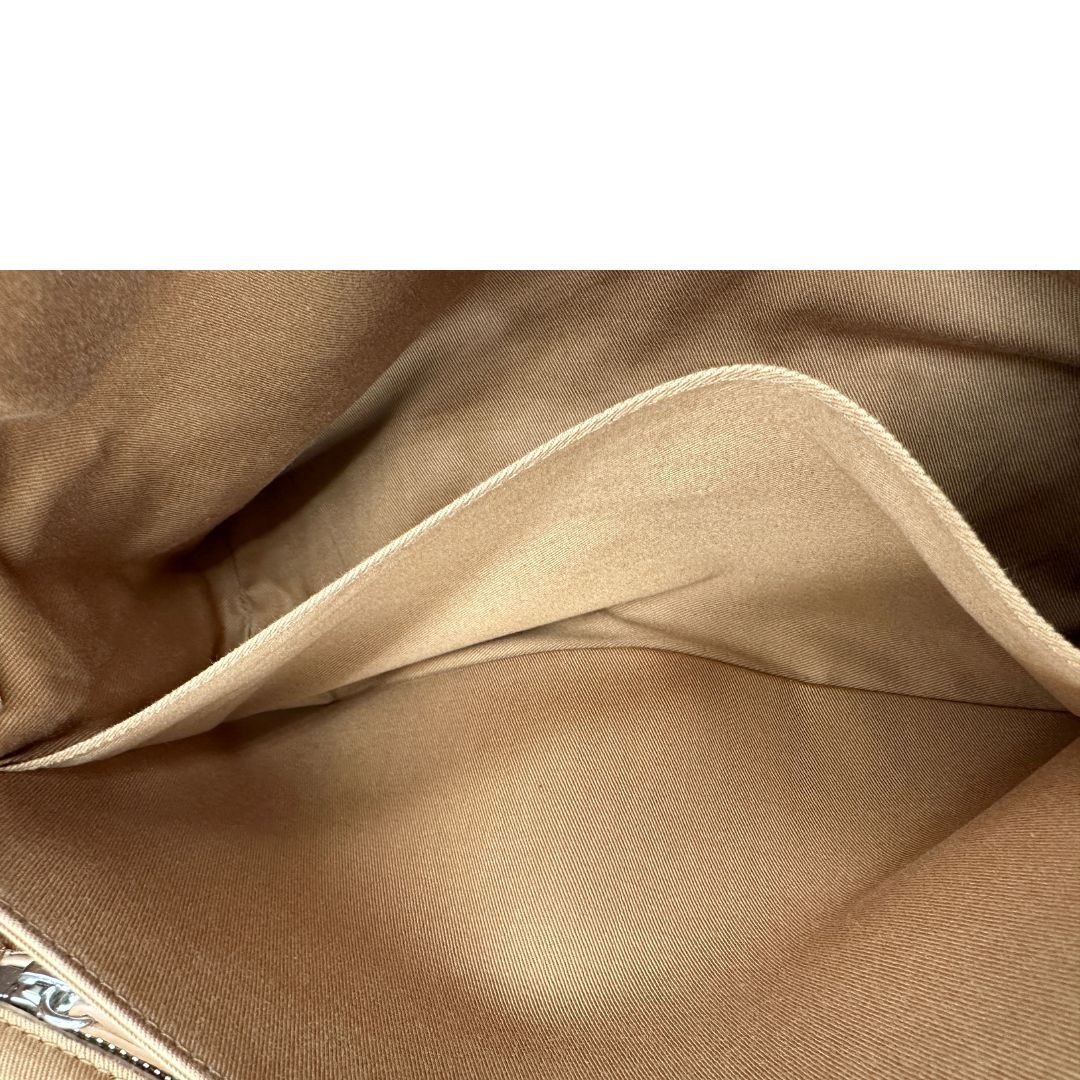 interno Postina in pelle beige nella misura S 