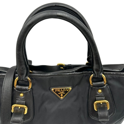 manici Borsa Prada in nylon e pelle nera 