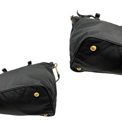 Borsa Prada in nylon e pelle nera