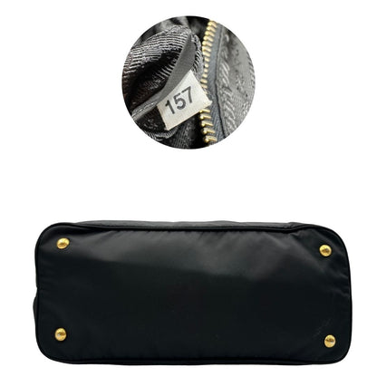base Borsa Prada in nylon e pelle nera