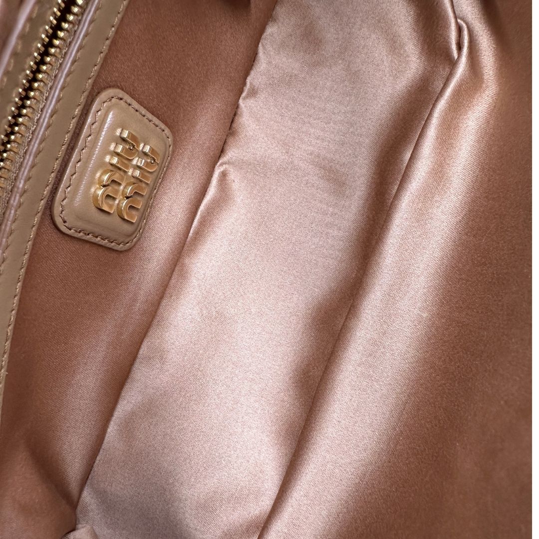 Borsa Miu Miu Arcadie matelassé regular