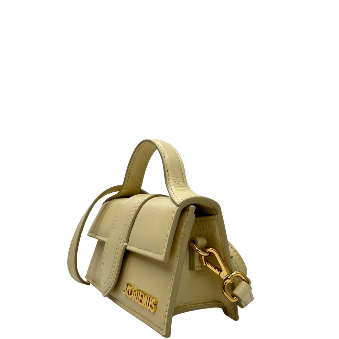 Le Bambino Jacquemus gialla