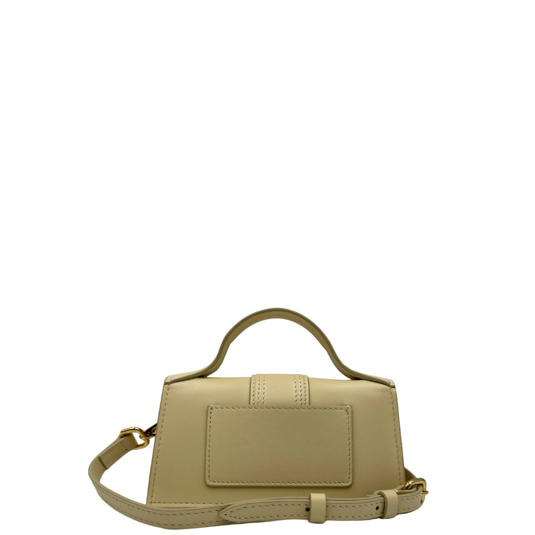 Le Bambino Jacquemus gialla