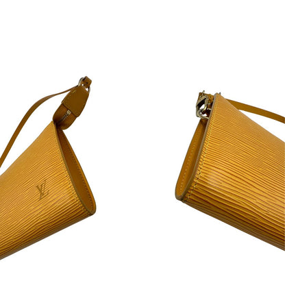 Pochette Accessoires Epi gialla Louis Vuitton