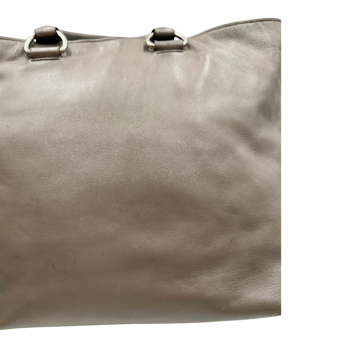 Tote Prada grigia