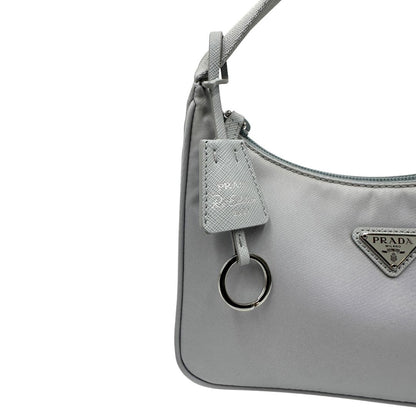 Borsa Prada in nylon grigio 