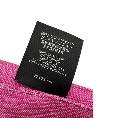Stola Gucci in misto seta e lana fucsia e rosa con trama GG e bordi sfrangiati. Originale, usata, di lusso in condizioni eccellenti