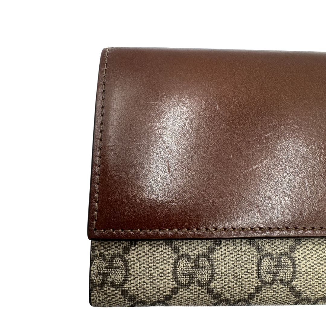 Portafoglio Gucci GG marrone