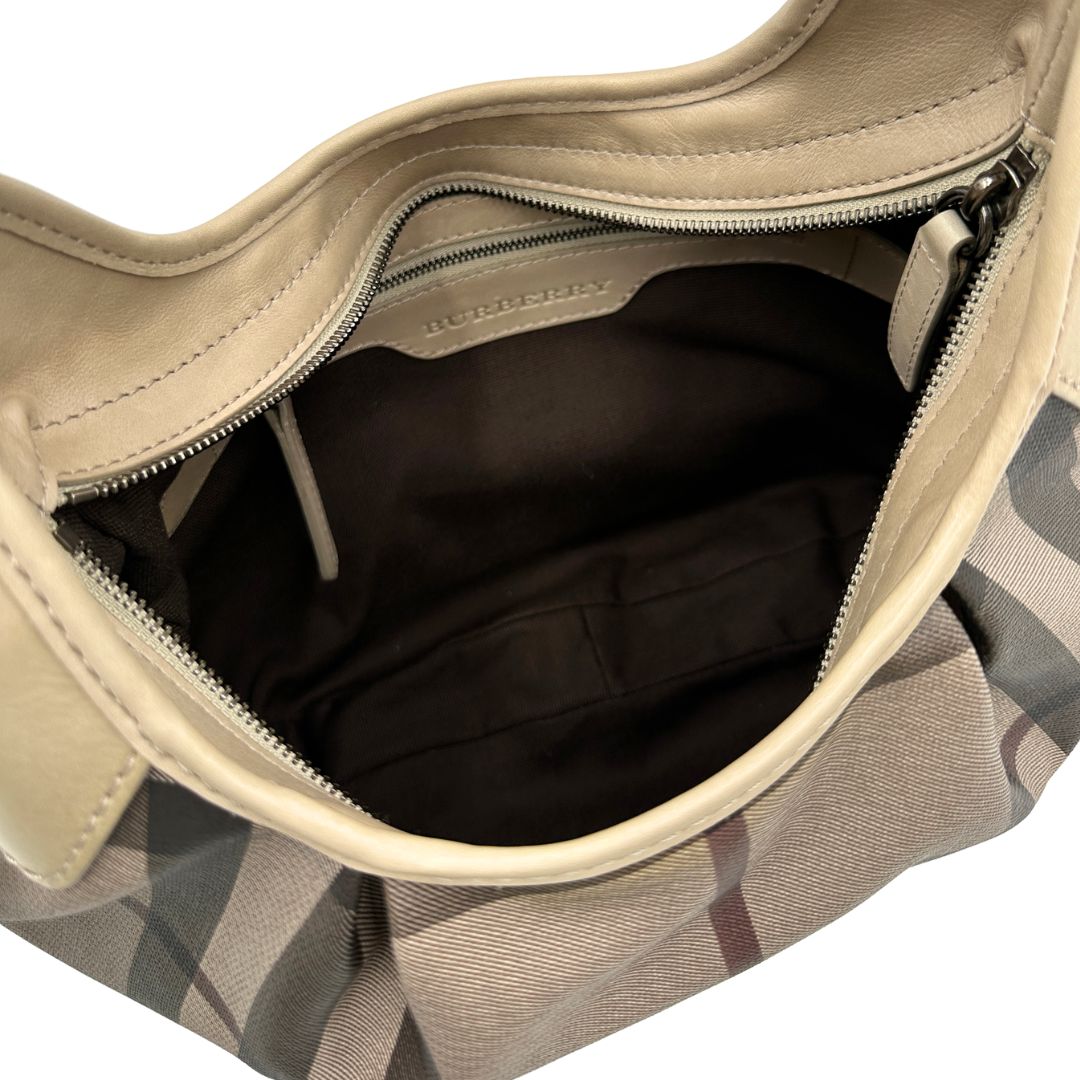 interno Hobo Burberry in canvas beige