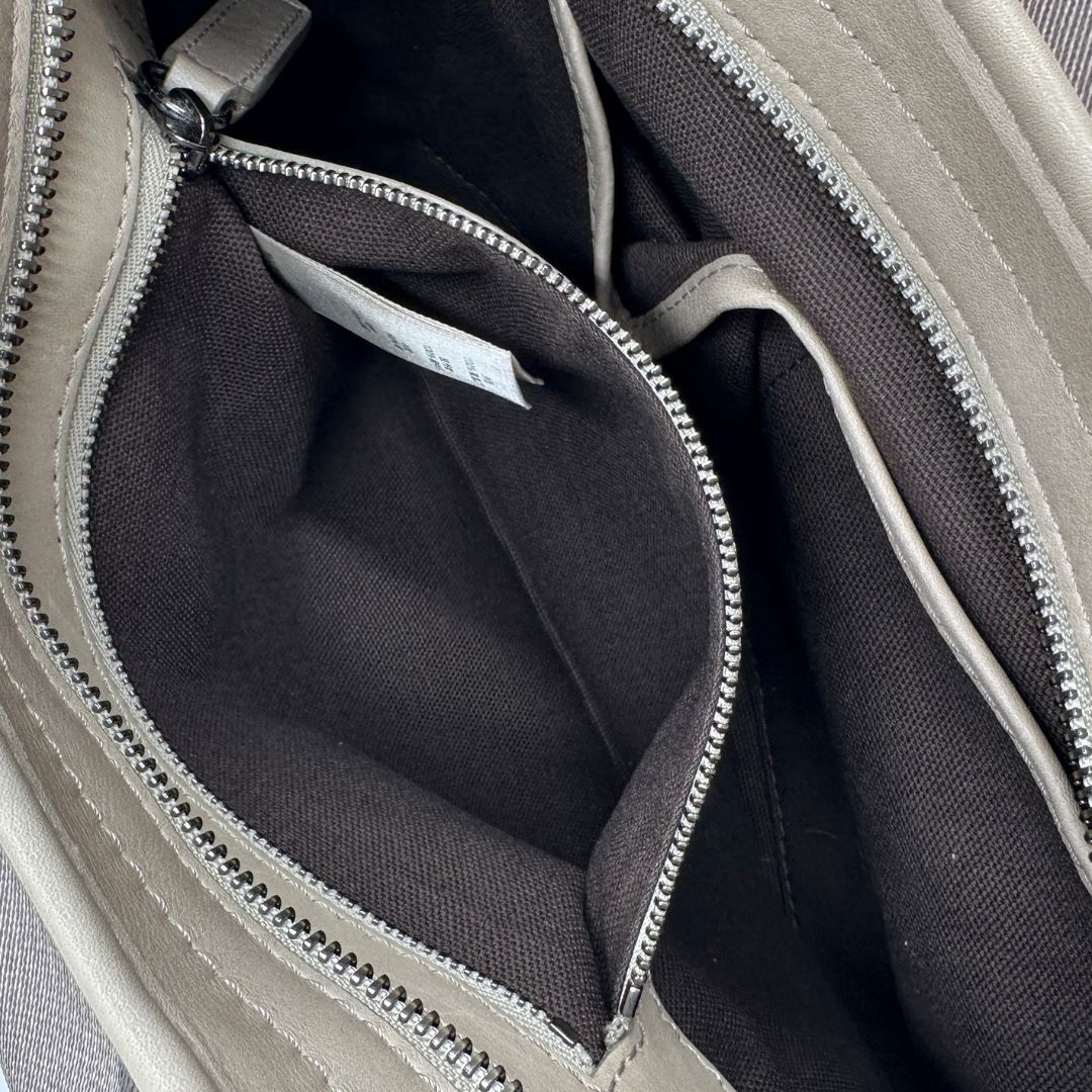 interno Hobo Burberry in canvas beige