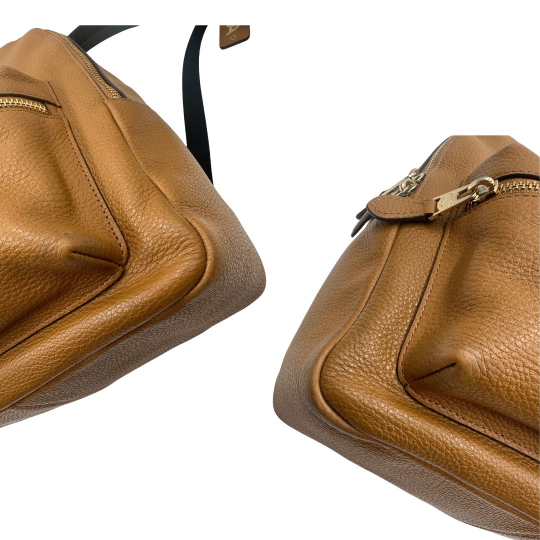 angoli Zaino Coach in pelle martellata color cammello 